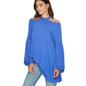 Free People Drift Away Tunic Blouse Small blue peasant sleeve snap neck